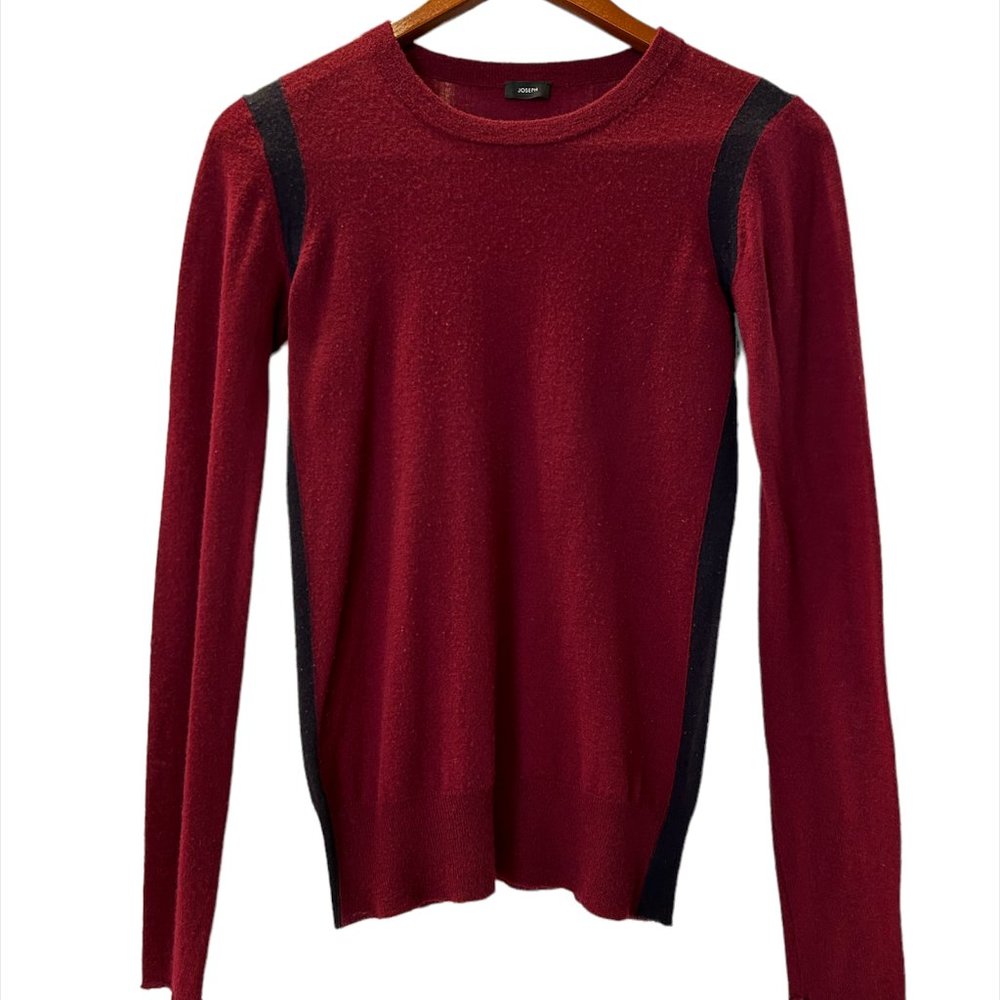 Joseph Sweater, size Small